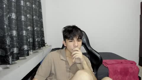 pakun_ online show from 01-18-25, 11:44