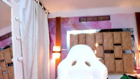 Snapshot of paloma_coquette chatting on 10-04-25, 10:57 PALOMA 3 online show from 10-04-25, 10:57