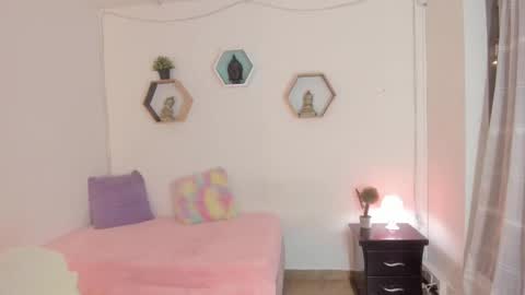 Paloma  online show from 03-08-25, 03:28