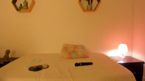 Paloma  online show from 02-04-26, 09:42