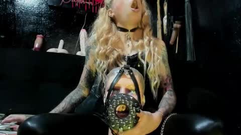 Snapshot of palomawells chatting on 02-06-26, 09:18 Paloma online show from 02-06-26, 09:18