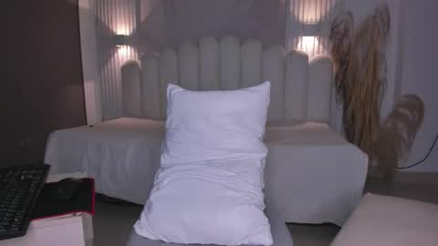 pamela online show from 11-13-25, 08:52