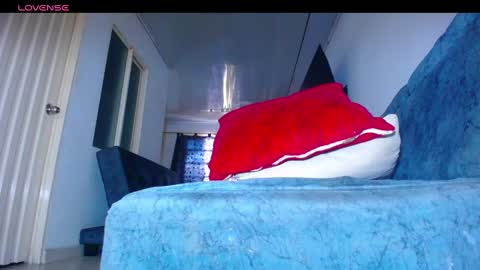 Snapshot of pamela_black_bigcock chatting on 01-17-25, 05:19 pamela_black_bigcock online show from 01-17-25, 05:19