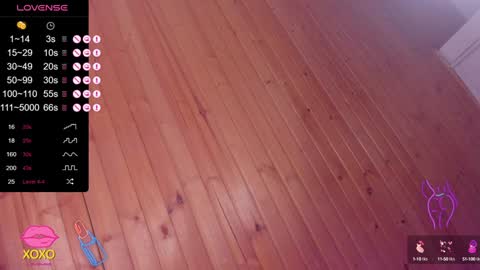 Snapshot of pamela_dimantis_ chatting on 01-14-25, 09:13 Pamela online show from 01-14-25, 09:13