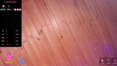 Snapshot of pamela_dimantis_ chatting on 01-20-25, 10:07 Pamela online show from 01-20-25, 10:07