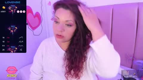 Snapshot of pamela_dimantis_ chatting on 03-08-25, 10:43 Pamela online show from 03-08-25, 10:43