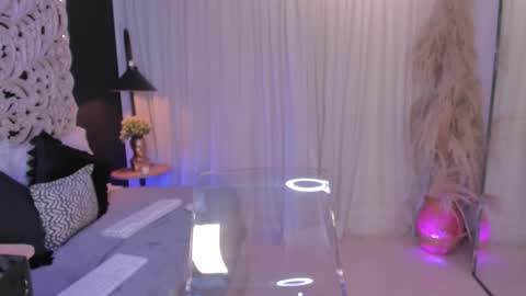 pamela online show from 10-25-25, 04:20