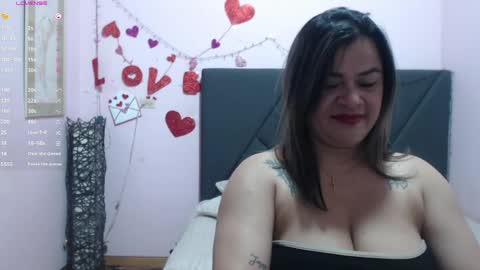 pamela_echeverria online show from 04-14-26, 11:27