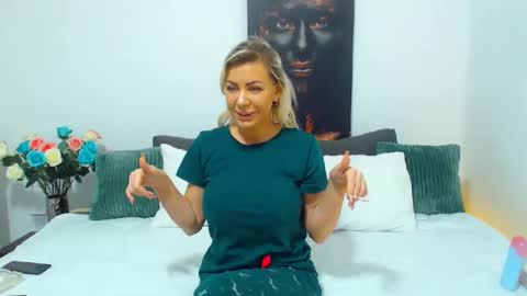 PAMEL ISSY online show from 01-05-25, 10:10