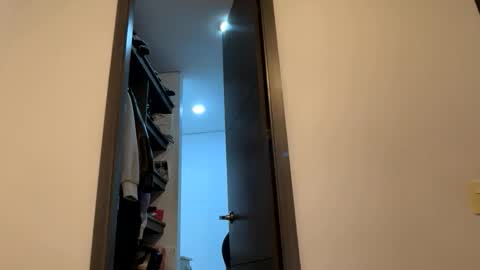 pamela_milleer online show from 01-19-26, 01:53