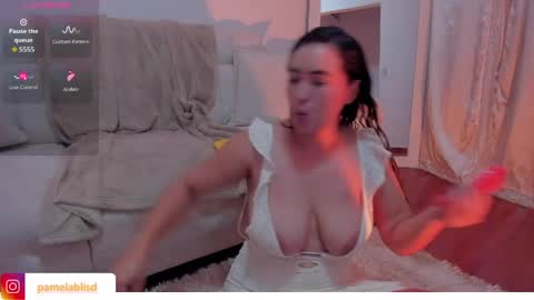 Snapshot of pamelabliss chatting on 05-20-26, 09:59 Pamela online show from 05-20-26, 09:59