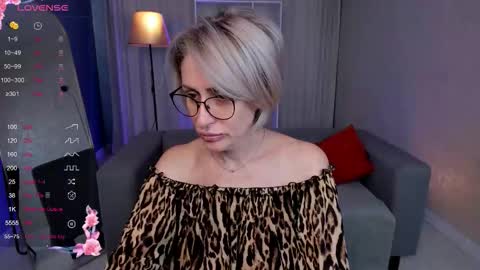 pamellamurphy online show from 11-05-25, 06:35