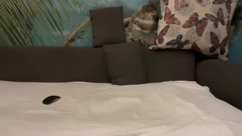 Porn online show from 12-18-25, 12:38