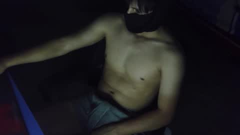 panda_boyt21 online show from 11-18-25, 07:02