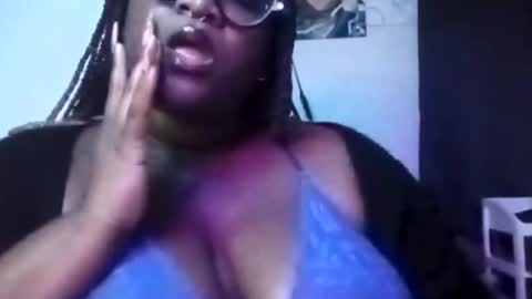 Snapshot of pandamami chatting on 02-12-25, 03:51 pandamami online show from 02-12-25, 03:51