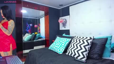 ---Pandora--- online show from 12-30-24, 03:57