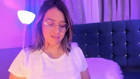 Snapshot of pandoracherry chatting on 02-08-25, 09:56 Pandora online show from 02-08-25, 09:56