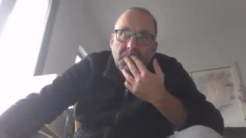 pansak1973 online show from 12-23-24, 11:36