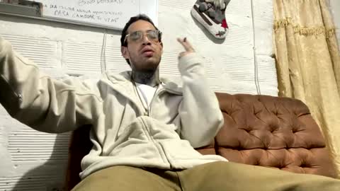 Snapshot of panthers_room chatting on 12-22-24, 11:22 panthers_room online show from 12-22-24, 11:22