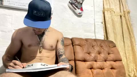 Snapshot of panthers_room chatting on 12-24-24, 02:54 panthers_room online show from 12-24-24, 02:54