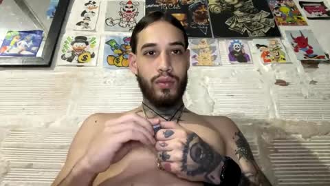 Snapshot of panthers_room chatting on 02-03-25, 01:30 panthers_room online show from 02-03-25, 01:30