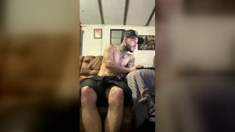 Snapshot of panthers_room chatting on 04-25-26, 01:19 panthers_room online show from 04-25-26, 01:19