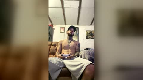 Snapshot of panthers_room chatting on 05-07-26, 08:42 panthers_room online show from 05-07-26, 08:42