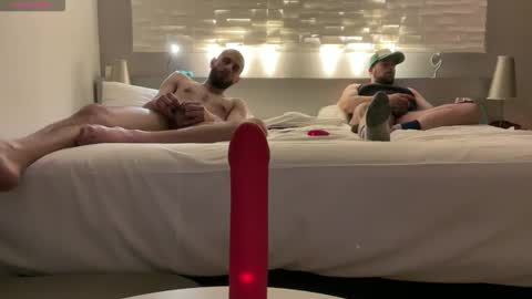 PantsLessTraveler online show from 01-08-26, 07:21