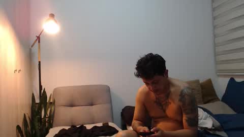 pantyhose_xxx_ online show from 02-25-26, 04:55