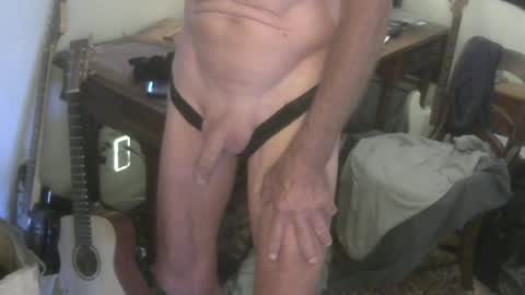 Snapshot of pantyman6216 chatting on 06-12-26, 06:29 pantyman6216 online show from 06-12-26, 06:29