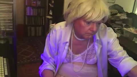 Pantyvioletlace online show from 02-18-26, 11:44