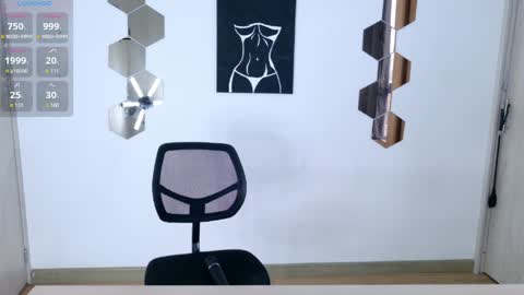 Snapshot of pao_thebigclit chatting on 04-29-26, 10:38 Paolita online show from 04-29-26, 10:38