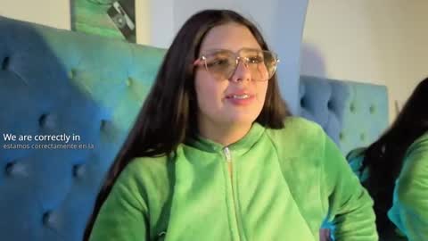 Paola Lyon online show from 10-04-25, 07:28