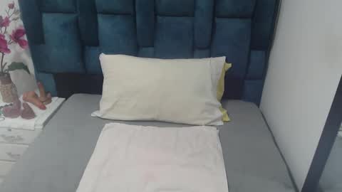 Paola Williams online show from 10-29-25, 08:54