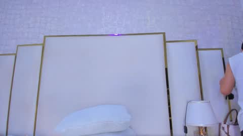 Paola  online show from 01-16-26, 11:36