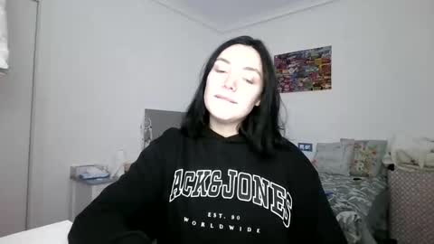 Paola Hard online show from 01-16-26, 10:14