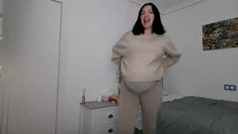 Paola Hard online show from 02-03-26, 10:04