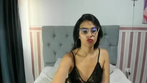 Snapshot of paolaturner chatting on 12-25-24, 11:54 Paola Turner online show from 12-25-24, 11:54
