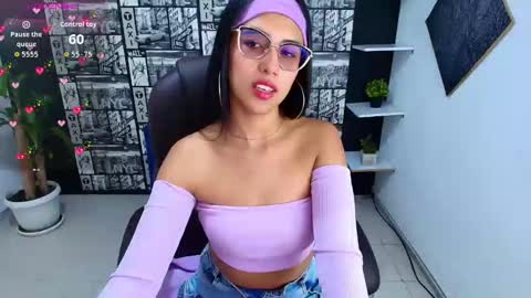 Snapshot of paolaturner chatting on 09-23-25, 01:25 Paola Turner online show from 09-23-25, 01:25