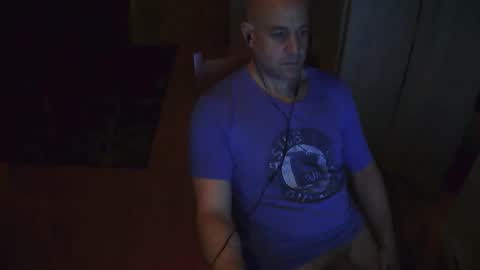 Snapshot of papagooner chatting on 11-21-25, 12:37 Papa online show from 11-21-25, 12:37