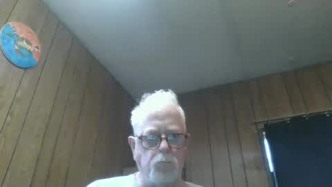 Snapshot of papajb70 chatting on 02-26-26, 05:01 papajb70 online show from 02-26-26, 05:01