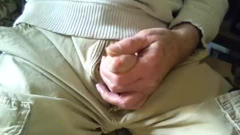 Snapshot of pappa_smurf_ chatting on 12-18-25, 08:26 Shmoo online show from 12-18-25, 08:26