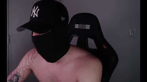 Parcero WE online show from 01-19-26, 06:28