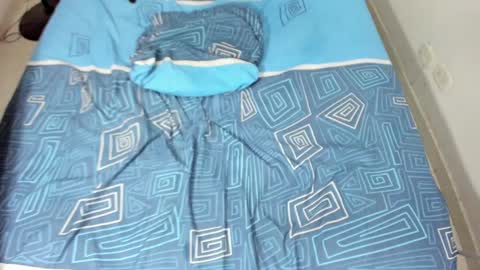 Snapshot of parejacachonda chatting on 01-04-25, 06:19 sara and andreu online show from 01-04-25, 06:19