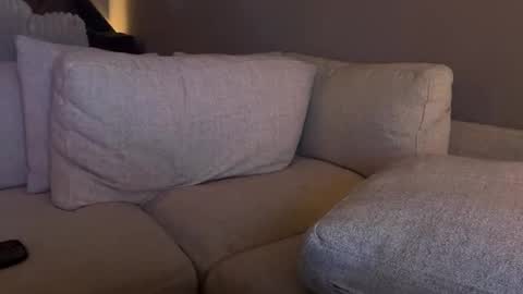 Pariain online show from 03-06-26, 01:02