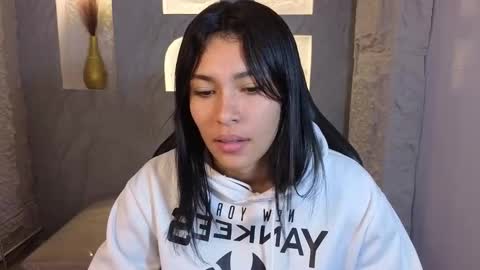 paris online show from 11-13-25, 03:05