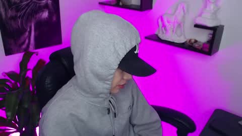 Paris D angelo online show from 03-01-25, 01:22