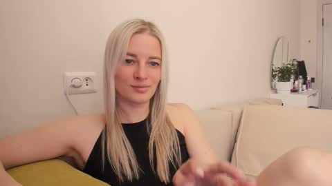 Sasha online show from 09-23-25, 03:42