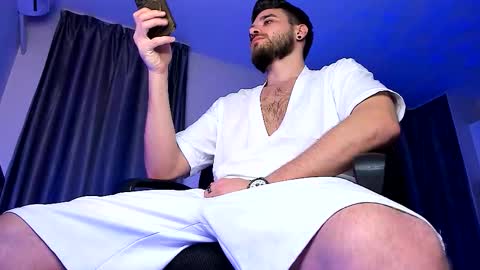 Paris online show from 01-08-26, 01:08