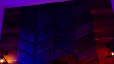 PARIS online show from 02-05-26, 07:51